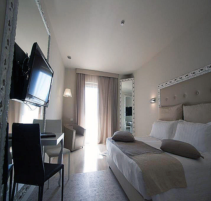 Hotel-Main-Palace-2.jpg